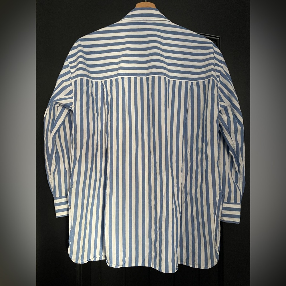 Madewell Signature Poplin Oversized Shirt - Blue and White Striped - Picture 4 of 7